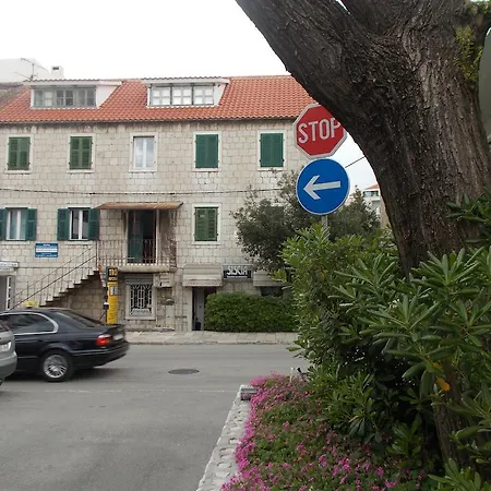 Darka Split